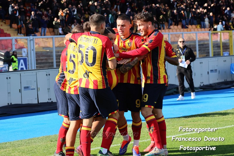 Lecce Trionfa su Monza: Vittoria per 2-1 nella 16ª Giornata di Serie A